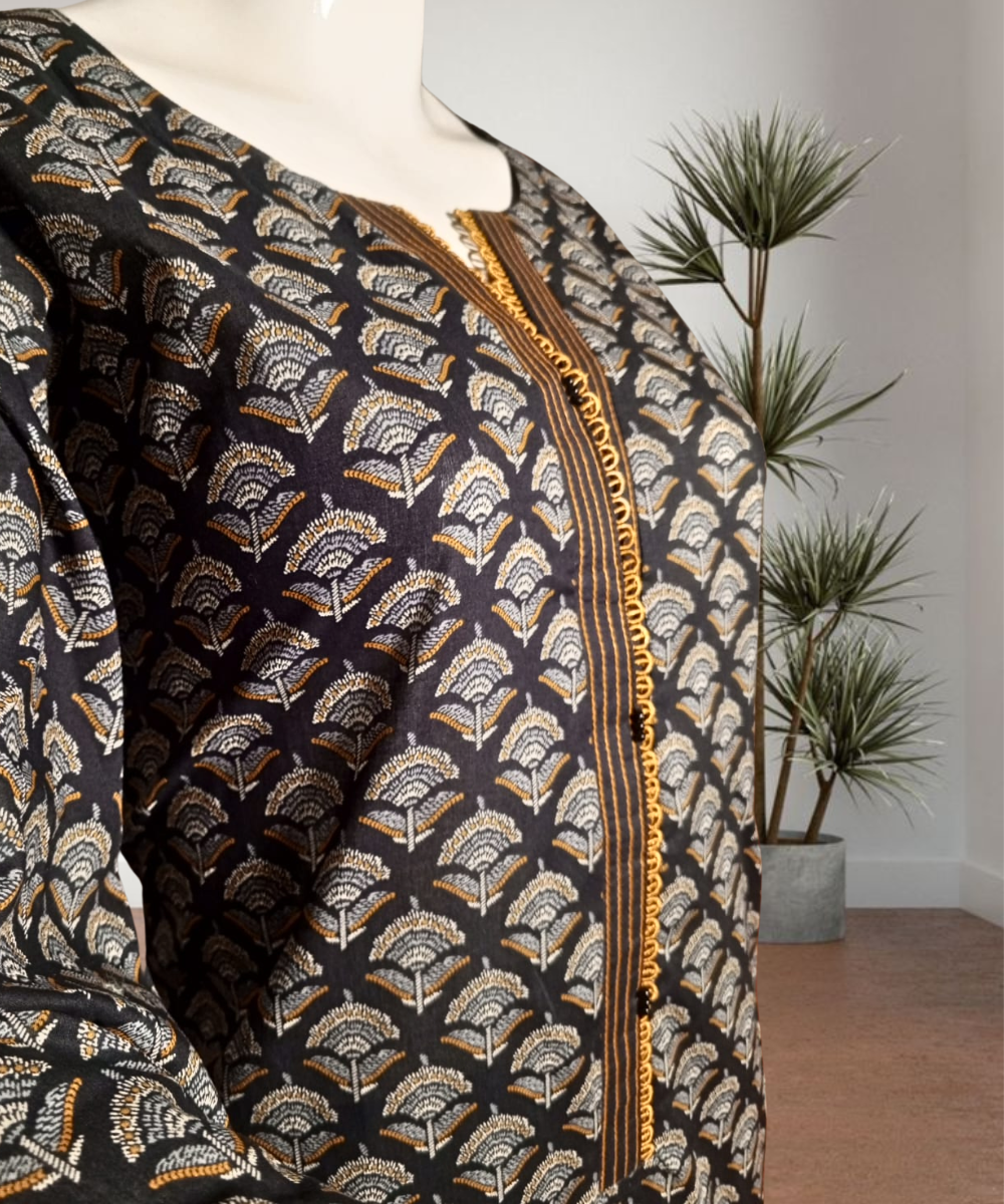 Lawn Printed Black
